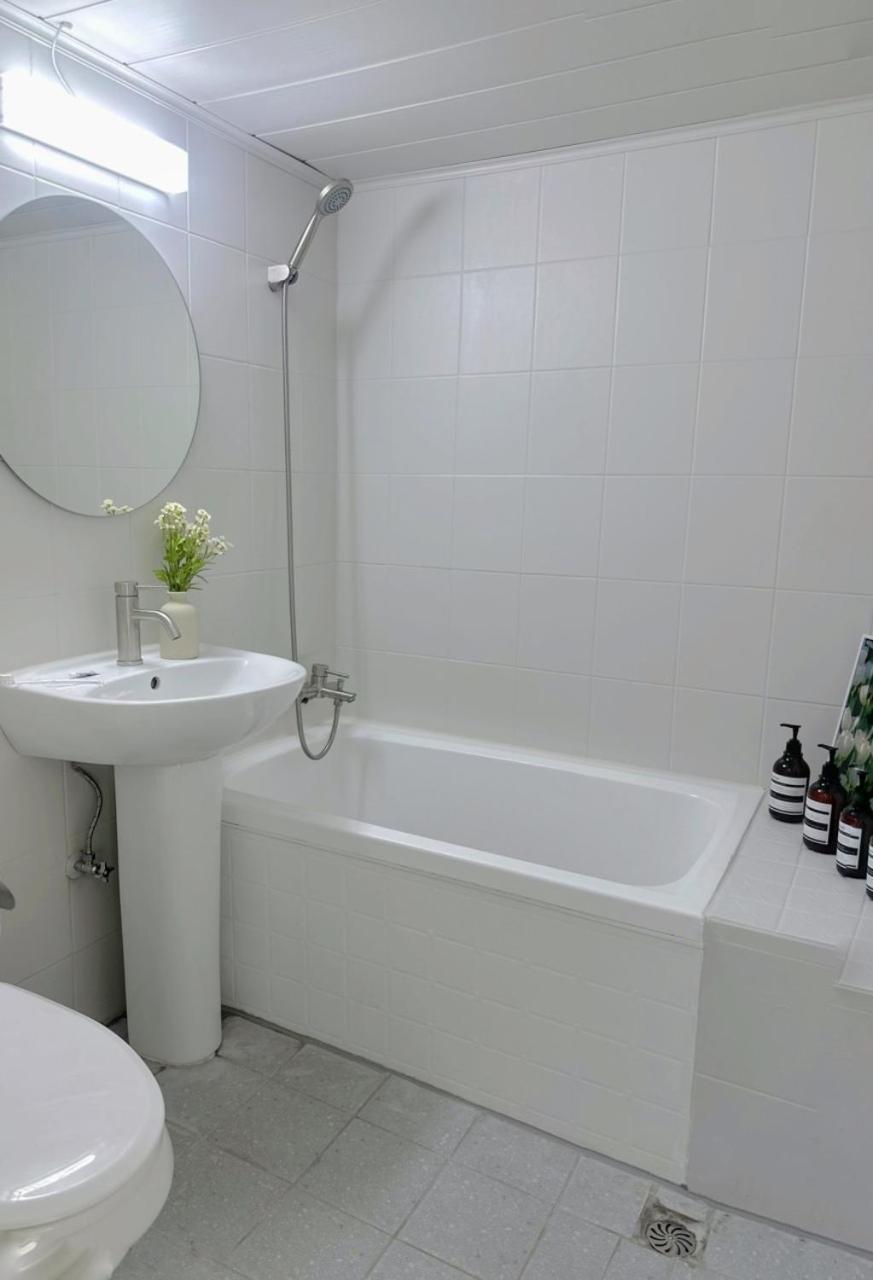 Отель Rapym Coliving House Анян Экстерьер фото